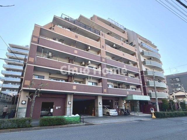 アルシオン北綾瀬の外観|1999年8月築。ペットの飼育可能マンションです。