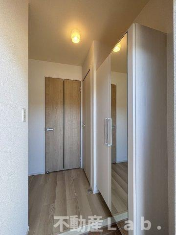 クレセールＡの玄関