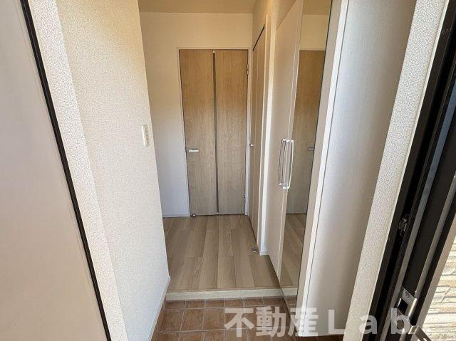 クレセールＡの玄関