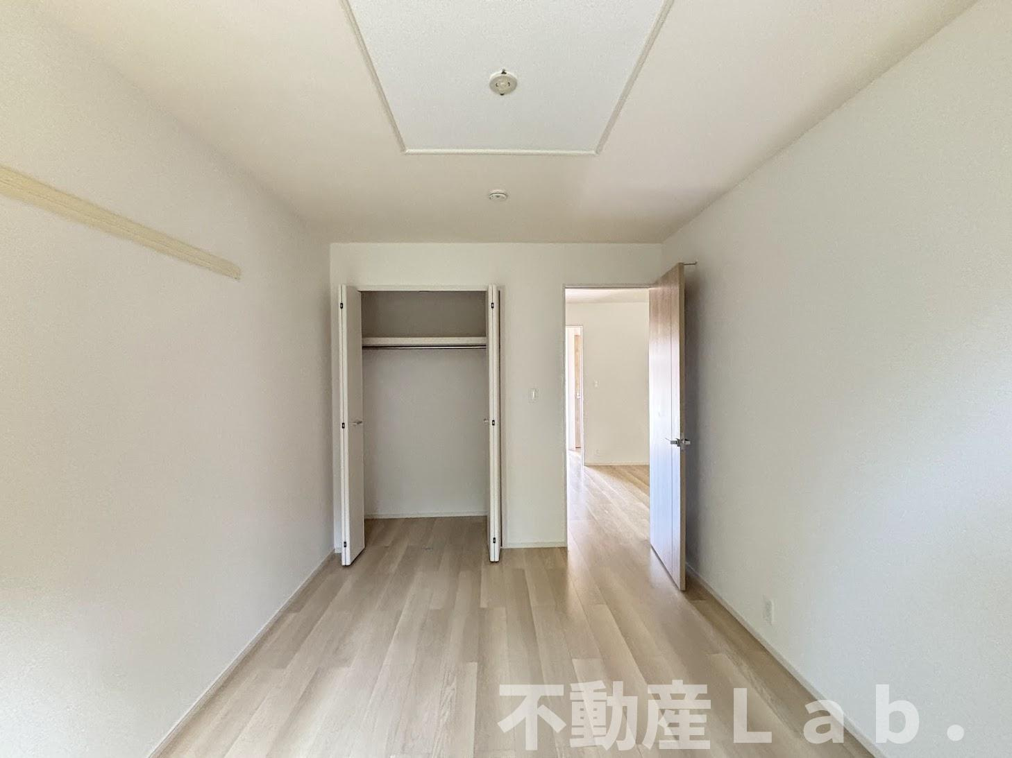 クレセールＡの収納