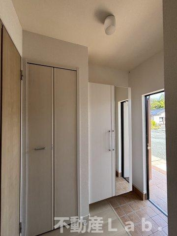 クレセールＡの玄関