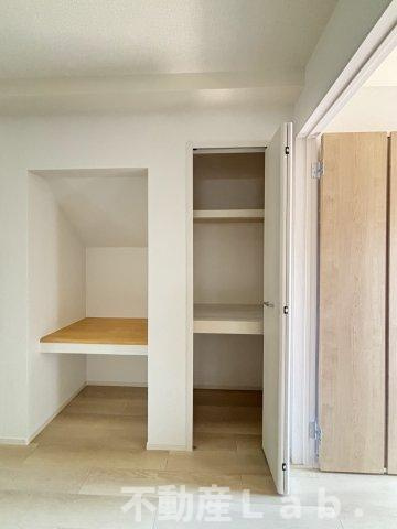 クレセールＡの収納