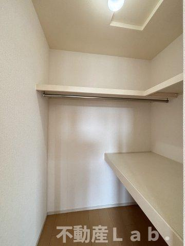 クレセールＢの収納