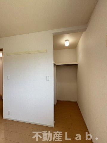 クレセールＢの収納