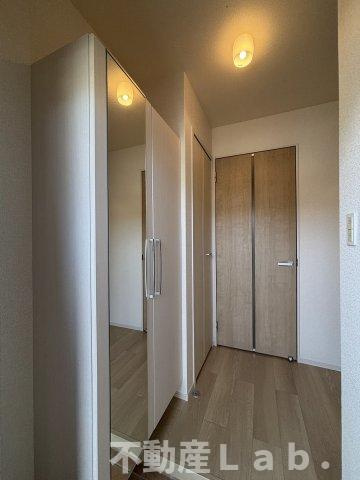 クレセールＡの玄関
