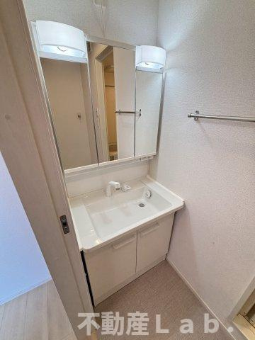 クレセールＡの洗面所