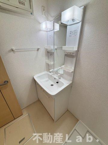 クレセールＢの洗面所