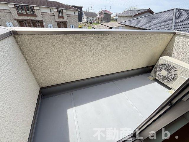 クレセールＢのバルコニー
