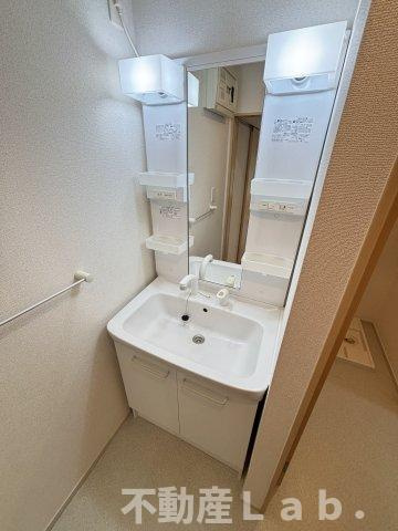 クレセールＡの洗面所