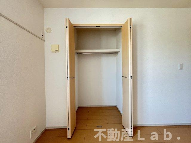 クレセールＡの収納
