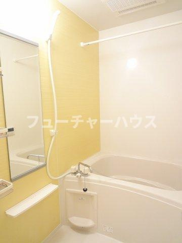 ローレルパークＡの浴室