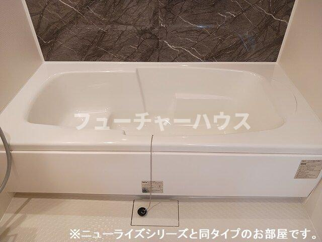 セレナ　ヴィラ　酒門　イーストの浴室