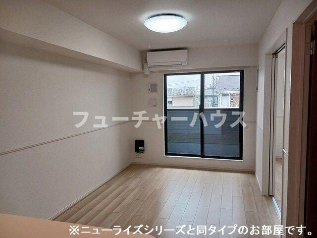 セレナ　ヴィラ　酒門　ウエストの居間・リビング