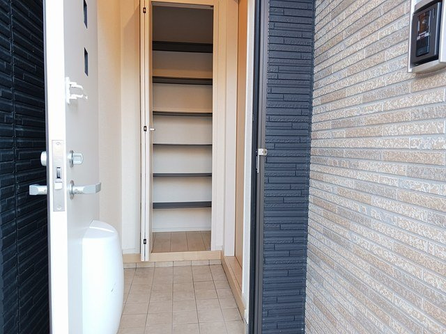 プランドールＢの玄関