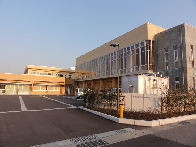 カ－サ　戸出の周辺|戸出東部小学校まで800m