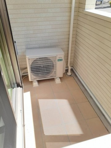 アドラブールのバルコニー