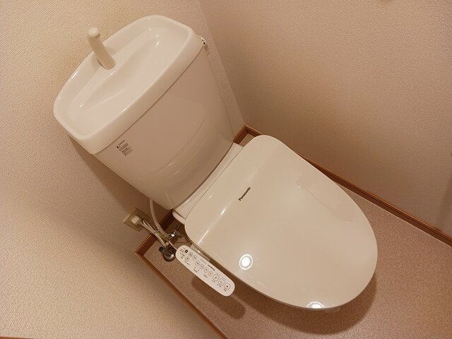 メゾン・ド・カンパニュのトイレ|シンプルで使いやすいトイレです