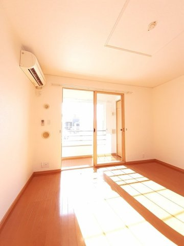 ビアンヴェニュの居間・リビング|おしゃれな居間です