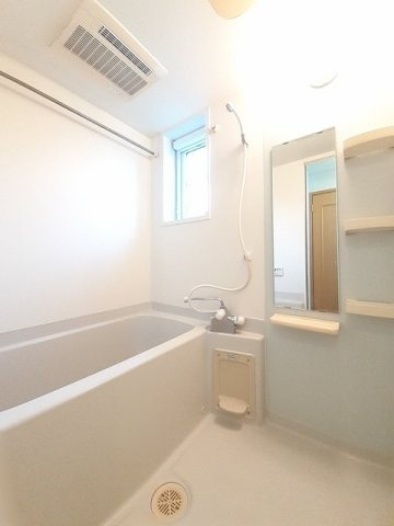 ビアンヴェニュの浴室|日々の疲れを癒すお風呂付です