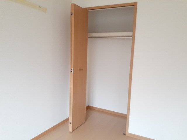 ヴィラ・アルペ－ジュ　Ⅱの収納|収納スペース豊富です