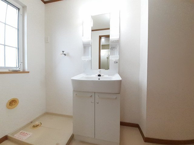 ラフィネ長附の洗面所|使いやすい洗面所です