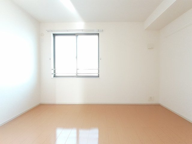 アヴェニールのその他