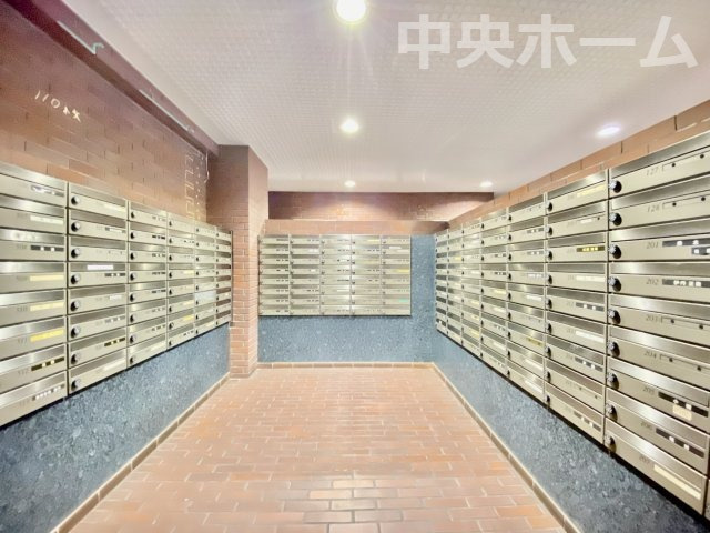 白鳥スカイマンションの設備|メールボックス