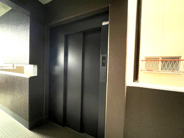 リヴァーシャロウ西三荘のその他共用部分