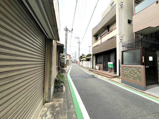 リヴァーシャロウ西三荘の周辺