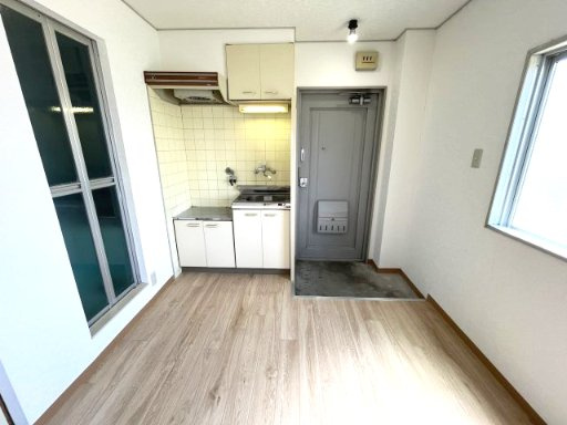 浜町ハイツの居間・リビング|イメージとして同建物他部屋を表示しています。