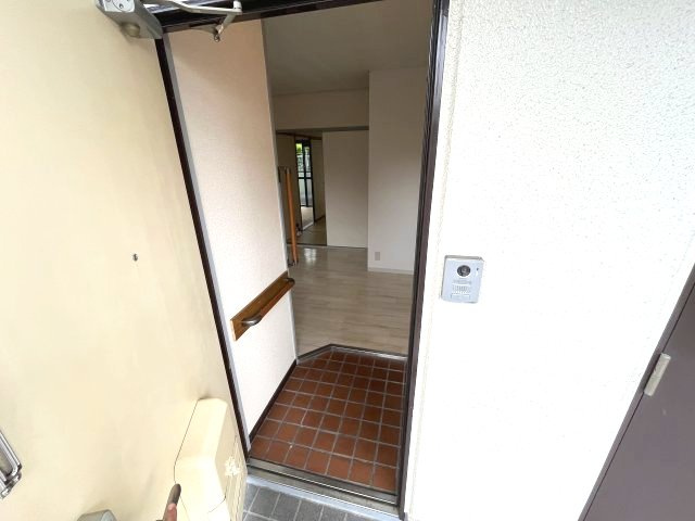 辻本マンションの玄関