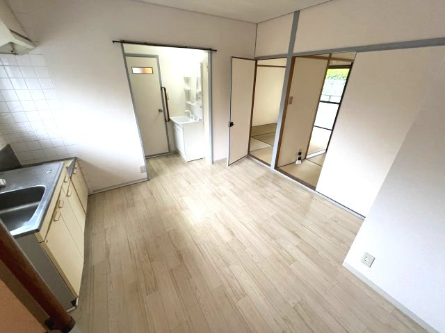辻本マンションの洋室