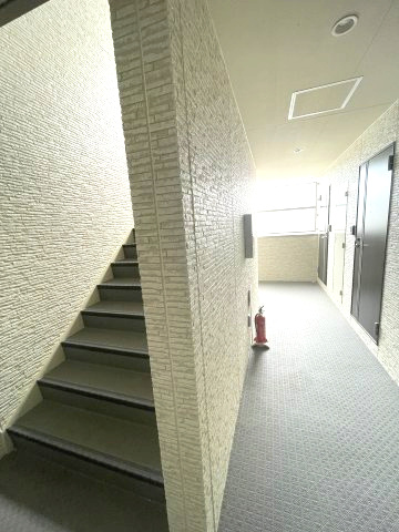 クレアール大久保のロビー
