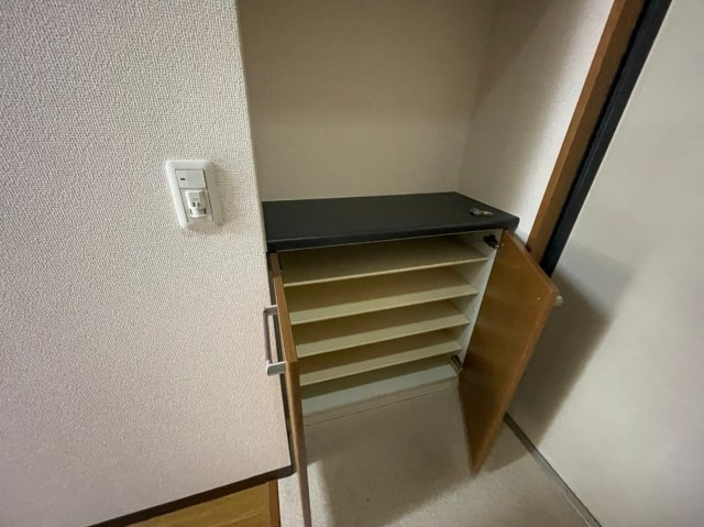 サンリスタ守口の玄関