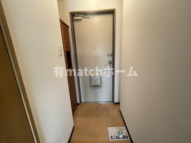 ノブレカステリオの玄関