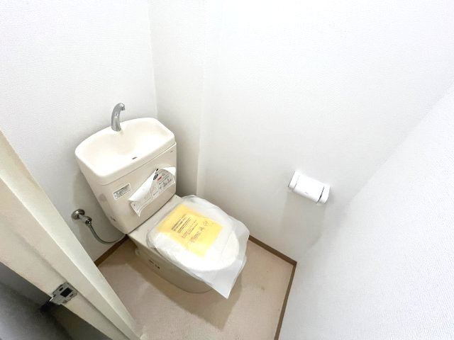 ケイプラザ金田のトイレ|写真は、他部屋の同間取りとなっております。
