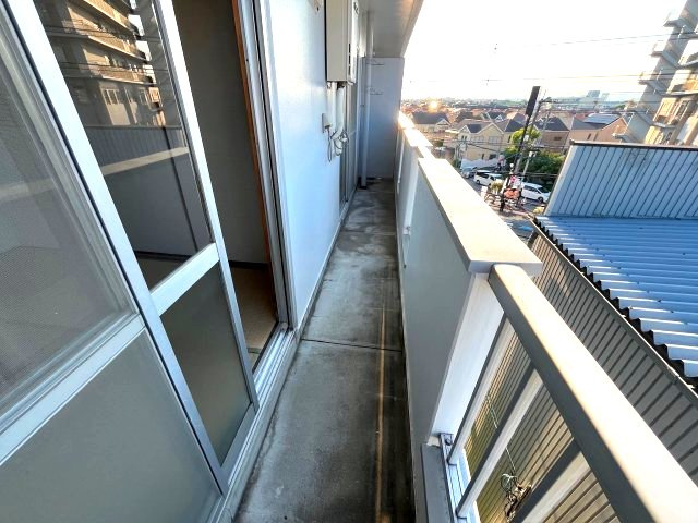 ケイプラザ金田のバルコニー|写真は、他部屋の同間取りとなっております。