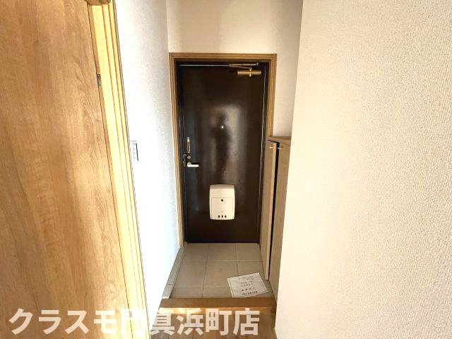 エステートピア小林の玄関
