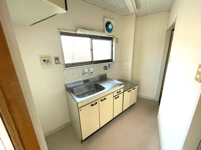 守口市藤田町６丁目の賃貸マンションのキッチン|イメージとして同建物他部屋を表示しています