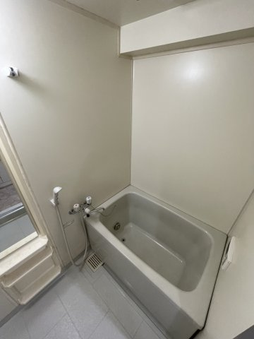 ドリーム菊水の浴室