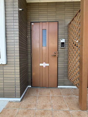 アビニヨン．Ｍ　Ａの玄関