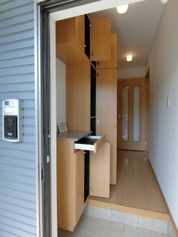 グレイス　ベルの収納|イメージ105号室の写真
