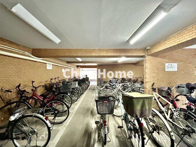 ライオンズマンション親水公園第２の駐輪場|【自転車置き場】最新の空き状況や費用などの詳細は担当スタッフまでお問い合わせください。