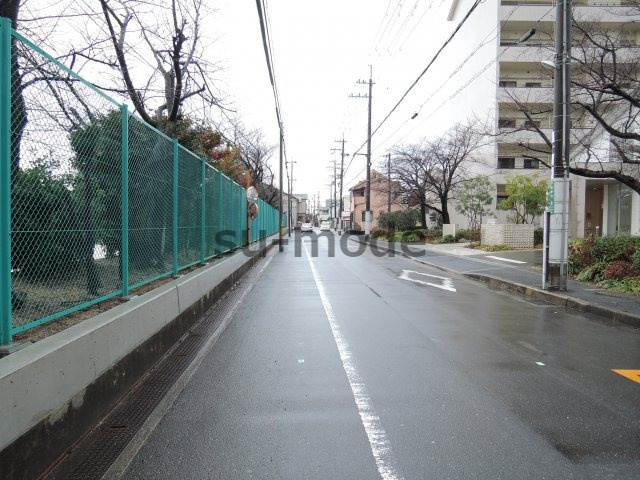 高槻野村マンションの周辺