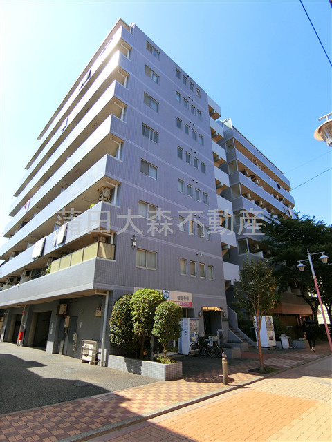 キャッスル・エイト東矢口の外観|1993年4月築　RC鉄筋コンクリート造地上8階建て総戸数78戸の分譲賃貸マンション
東京都大田区東矢口2丁目　東急多摩川線矢口渡駅近徒歩3分、東急池上線池上駅徒歩14分