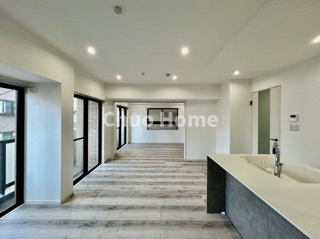 モナーク根岸のダイニング|ダイニング