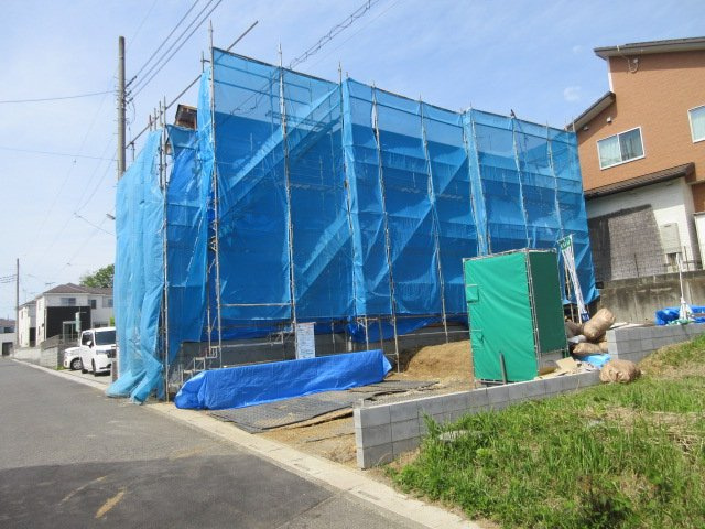 【仲介手数料無料】新築戸建　嵐山町菅谷264-1（全1棟）の前面道路含む現地写真
