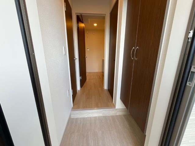 バンクシアローズの玄関|玄関