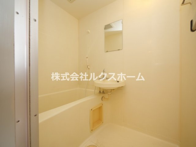 ヴァイセスシュロス南茨木の浴室|お風呂で日々の疲れを落としましょう