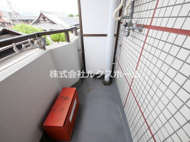 ヴァイセスシュロス南茨木のバルコニー|バルコニーがあります